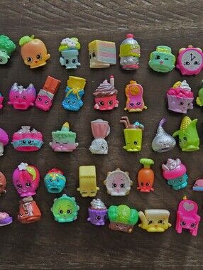 Shopkins Lot Of 40